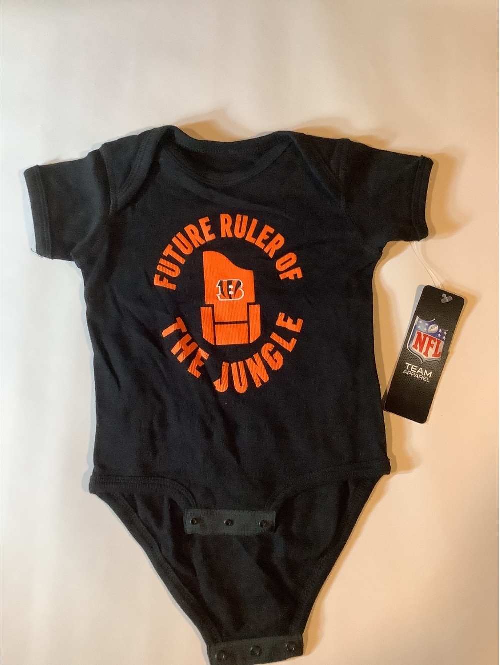 Outer Stuff Cincinnati Bengals Baby body suit 12M NFL Team Bodysuit